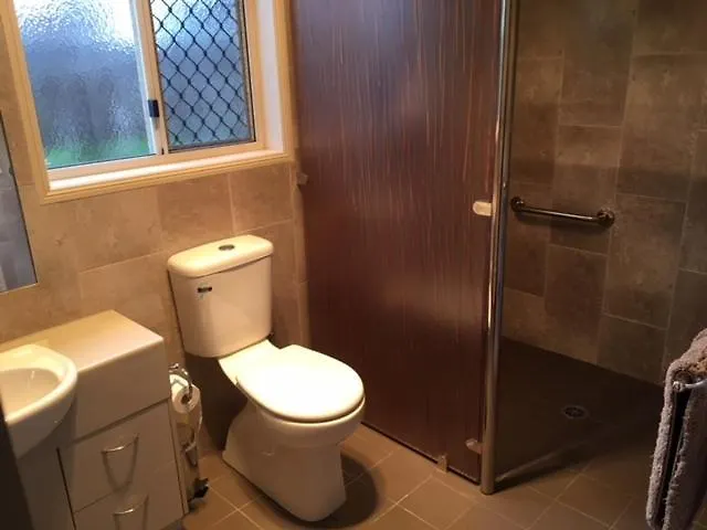 89 On Guy Villa Warwick Holiday home